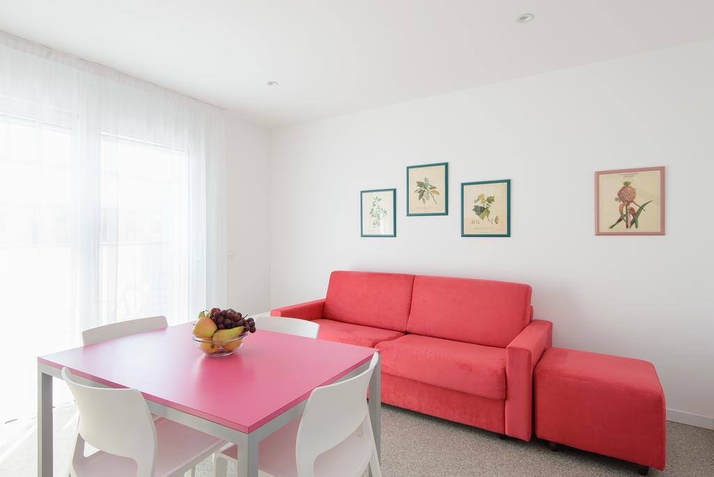Residenza Edda Apartment Lignano Sabbiadoro Cameră foto