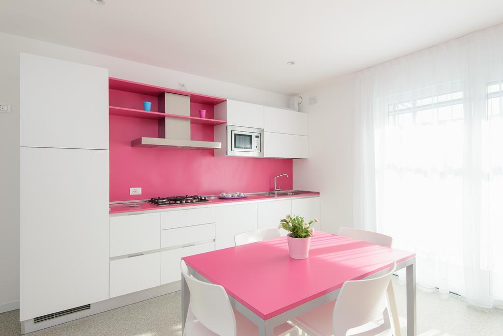 Residenza Edda Apartment Lignano Sabbiadoro Cameră foto