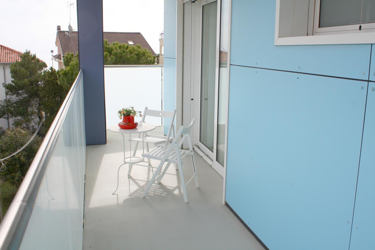 Residenza Edda Apartment Lignano Sabbiadoro Exterior foto