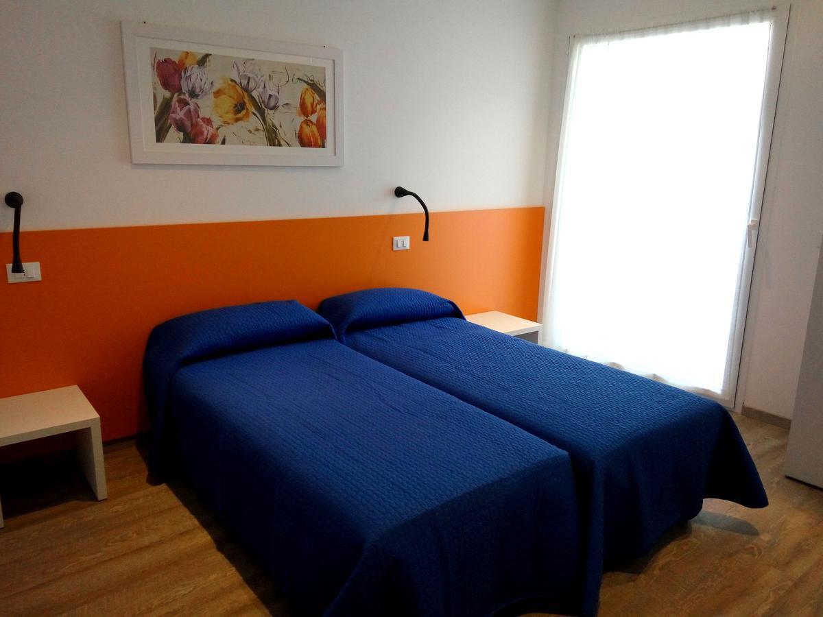 Residenza Edda Apartment Lignano Sabbiadoro Exterior foto